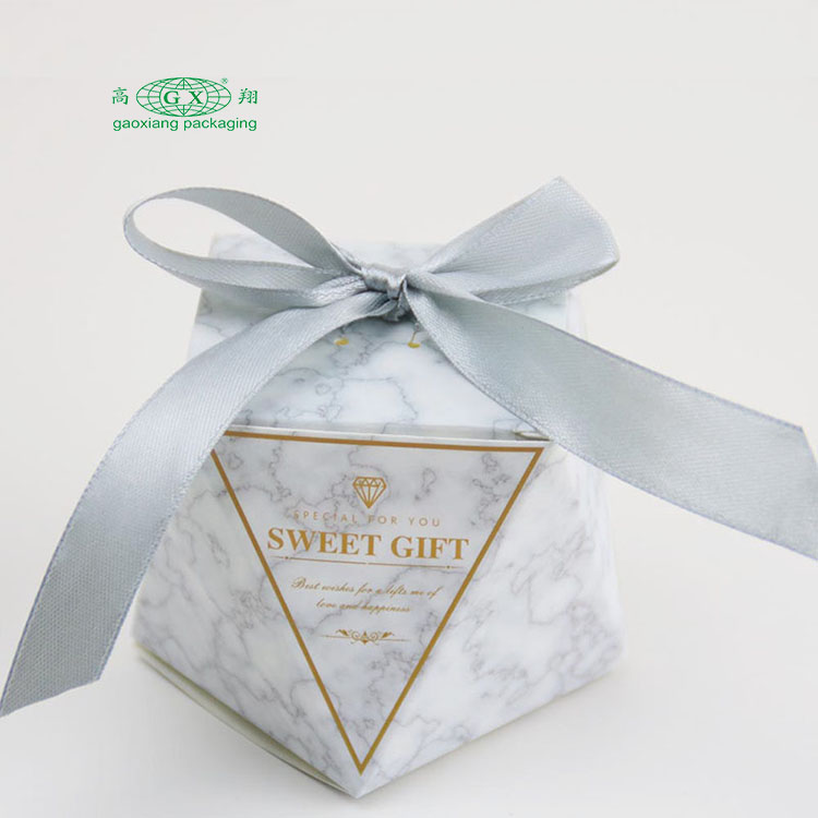 Goede kwaliteit verschillende kleuren mystery box geschenk bruiloft gunst cake verpakking gepersonaliseerde dozen
